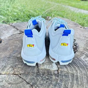 Nike Air Max Plus TN Ultra Platinum Grey Racer Blue AR4234-001 Men's Size 9.5 thumbnail 3