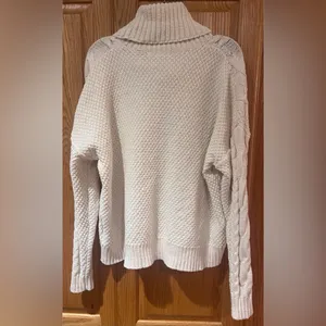 Madewell Cable Turtleneck Drop Shoulders Sweater in Antique Cream‎ Size Medium thumbnail 10