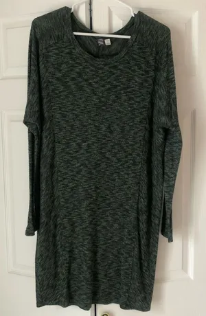 Green scoop neck sweater dress thumbnail 1