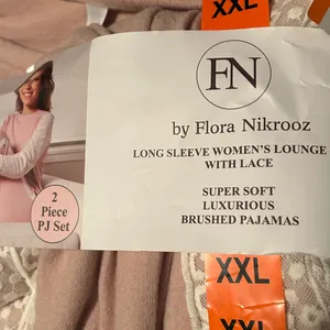 Flora Nikrooz  2pc lounge set Size XXL. NWT thumbnail 6