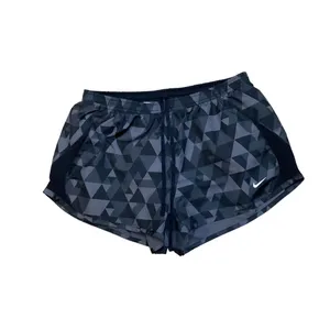Nike running shorts Black/gray geometric Size Medium thumbnail 8