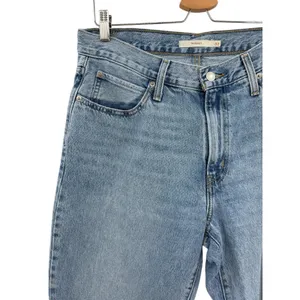 Levis 94 Baggy Jeans Light Wash High Rise Straight Leg Denim Womens‎ 31x31 thumbnail 2