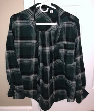 BDG Plaid Long Sleeve Flannel Shirt thumbnail 1