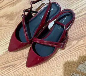 Madden Girl Women’s Pointed Toe Slingback Flats thumbnail 2