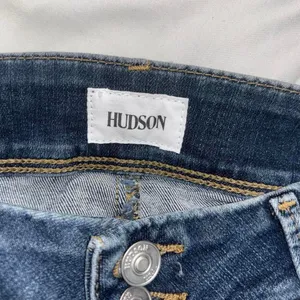 NWOT‎ Hudson Collin Mid-Rise Women Junior Jeans Size 25 thumbnail 4