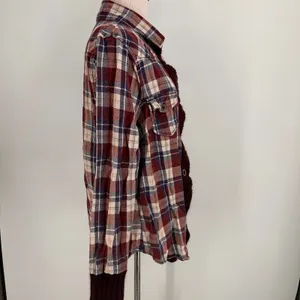 BKE Buckle Plaid Button Up Shirt Size Large thumbnail 4