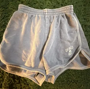 John Galt Shorts Brandy Melville thumbnail 3
