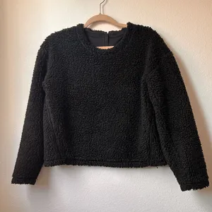 Lululemon Wool Whenever Crew - Sz 4- Black. MSRP $128 pre-owned thumbnail 2