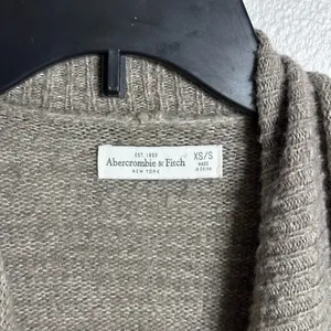 Abercrombie & Fitch Women Gray/Beige Open Cardigan Sweater‎ size XS/S. thumbnail 4