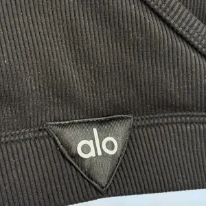Alo Yoga Ribbed V Neck Sports Bra Women XS Black Wrap Back Activewear Athleisure thumbnail 5