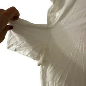 White daisy may crop top‎ Size M thumbnail 2