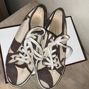 COACH Dalia Signature Sneaker Trainers Size 9 M Medium with original box thumbnail 10