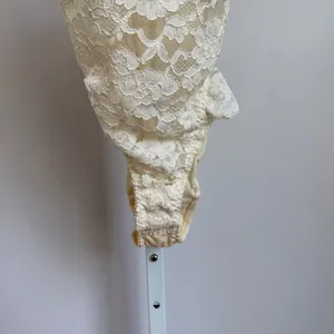 Victoria's‎ Secret Lace Dainty Ethereal Coquette Bridal Teddy Bodysuit 34A Ivory thumbnail 3