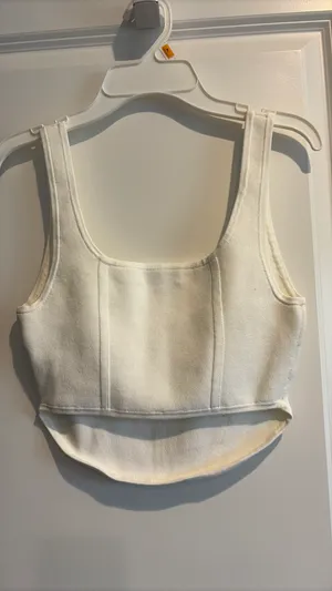 Aritzia Babaton Top thumbnail 2