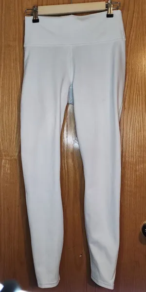 Fabletics White High-Waist Leggings thumbnail 1