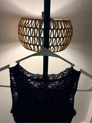 Forever 21 Black Lace Sleeveless Tank Top thumbnail 6