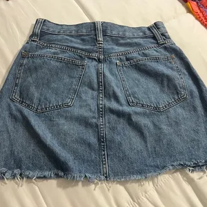 Blue Denim Mini Skirt - Casual Frayed Hem thumbnail 5