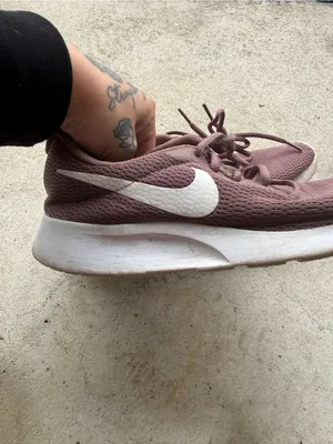 Nike Tanjun Women’s Running Shoes Mauve Pink Mesh Sneakers Size 9 thumbnail 7