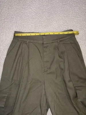 Hollister Ultra High-Rise Wide-Leg Pants thumbnail 11