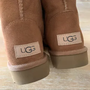 Ugg Australia Classic Brown Boots thumbnail 5