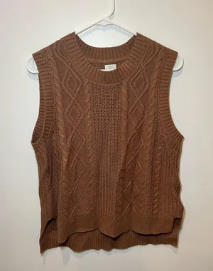 Josie's Boutique Fall Brown Sweater Vest thumbnail 1