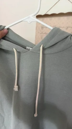 Sage green hoodie Size M thumbnail 3