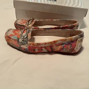 Anne Klein Flex Pink Snakeskin‎ Loafers Women’s 6M silver buckle mocassin flats thumbnail 2