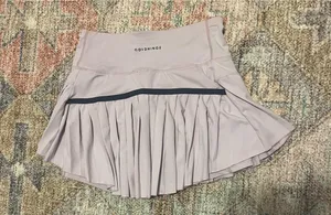 Skirt thumbnail 2