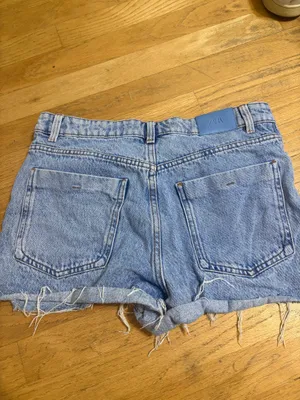 ZARA Jean Shorts thumbnail 3