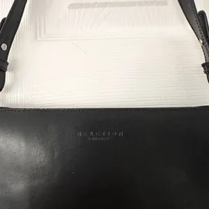 Kenneth Cole Reaction Black Leather Structured Mini Y2K Vintage Shoulder Bag thumbnail 2
