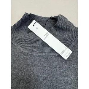 T Tahari Womens Mock Neck Sweater Top Size S Dark Grey Soft Knit Metallic Logo thumbnail 4