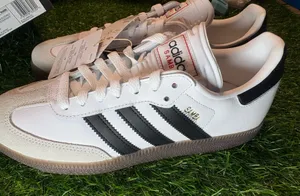 Adidas Samabas men’s 7, women’s 8 white and black thumbnail 1