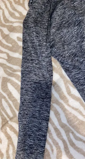 Under Armour Long Sleeve Pull Over thumbnail 4