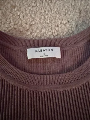 Excellent condition Aritzia Babaton Light Purple/ Mauve Tank Top size S thumbnail 2