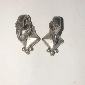 Vintage Satin Silver Tone & CZ Rhinestone Classic Retro Boho Clip On Earrings thumbnail 3