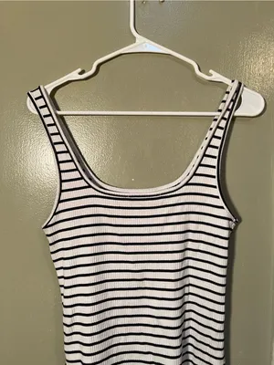 Eri + Ali Women’s Size Medium Janesse Ribbed Top Striped White Black Scoop Neck thumbnail 8