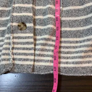 Banana Republic Womens‎ Striped Cardigan Sweater Size S Wool Blend Gray White thumbnail 9