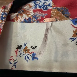 Free People Long Sleeve Floral Tie Front V Neck Blouse Size Large thumbnail 4