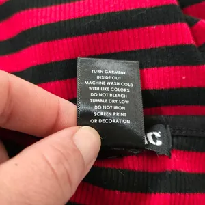 Hot Topic Red & Black Striped Crisscross Strap Pentagram Patch Tank Top Size XL thumbnail 7
