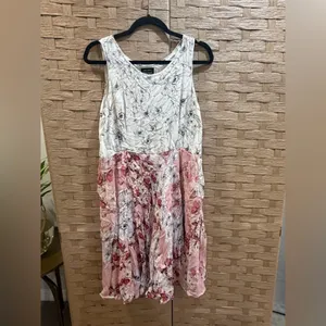 Anthropologie Varun Bahl Floral Pink and White Sleeveless Dress Size 8 thumbnail 2