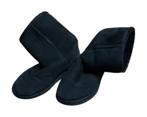 Ugg Classic Short Black Winter Boots Size 6 thumbnail 1