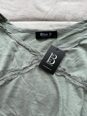 blue b blouse Green Size M thumbnail 3