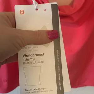 Lululemon Wundermost Ultra-Soft Nulu Tube Top Glaze Pink! NWT Size Medium. thumbnail 3