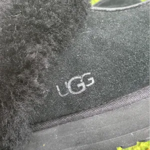 UGG Disquette Black Suede Platform Sheepskin Slippers Womens 9 thumbnail 9