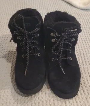 UGG Black Ankle Boots with Fur Lining (23) thumbnail 1
