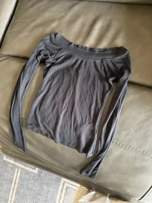 BDG Long Sleeve Urban Outfitters Top thumbnail 3