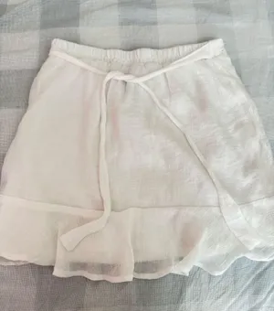 Mini White Ruffle Skirt Size XS thumbnail 2