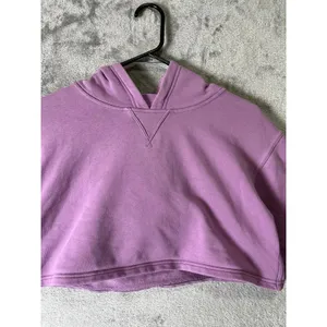 Lululemon All Yours Cropped Hoodie‎ Wisteria Purple Size 8 Athleisure Cozy Yoga thumbnail 2