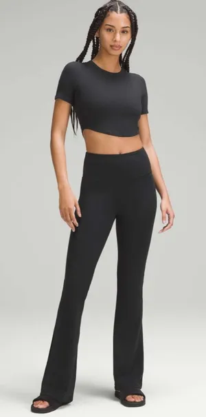 Lululemon Hold Tight Cropped Ribbed T Shirt in Black Size Small thumbnail 1