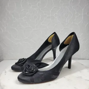 Fioni Dress Pumps Womens‎ 8.5 Black Satin Rose Stiletto High Heels Formal thumbnail 3
